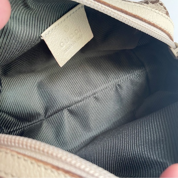 ❤️SOLD❤️Gucci NWOT brown monogram canvas and leather small cosmetic zip pouch - Picture 7 of 10